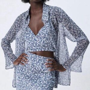 Zara sheer blue white ditzy floral button-down blouse size S